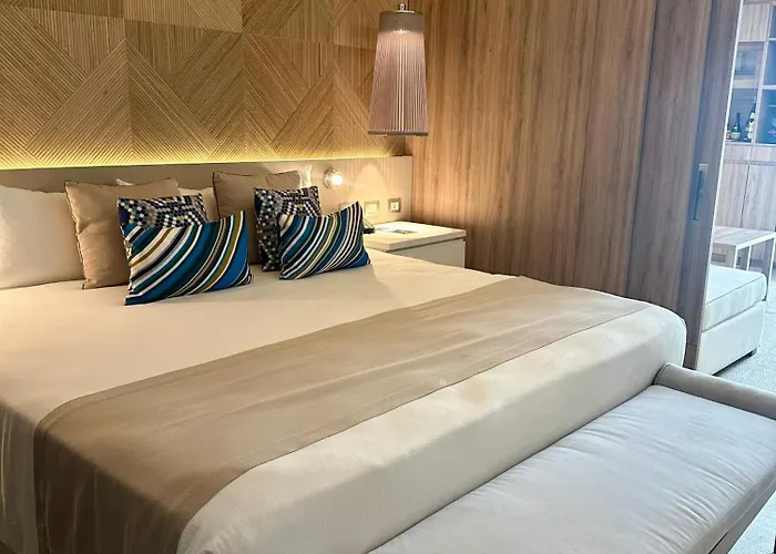 Grand Sirenis Rivera Maya & Hotel