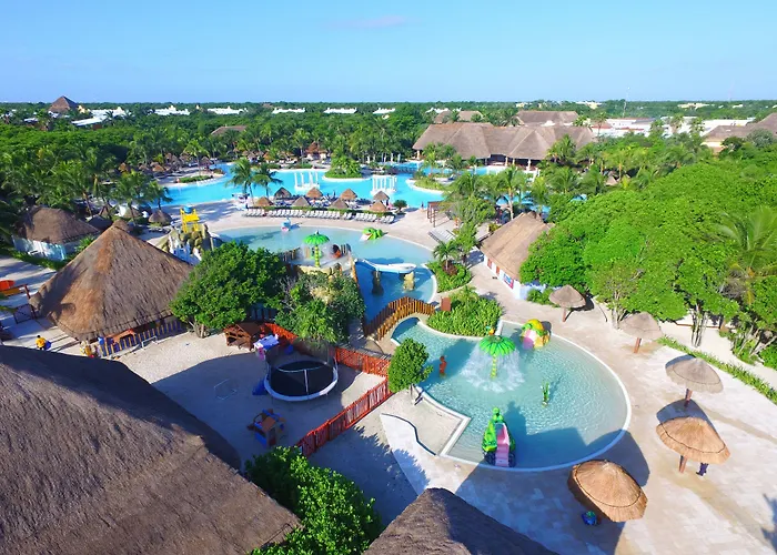 Grand Sirenis Rivera Maya & Hotel