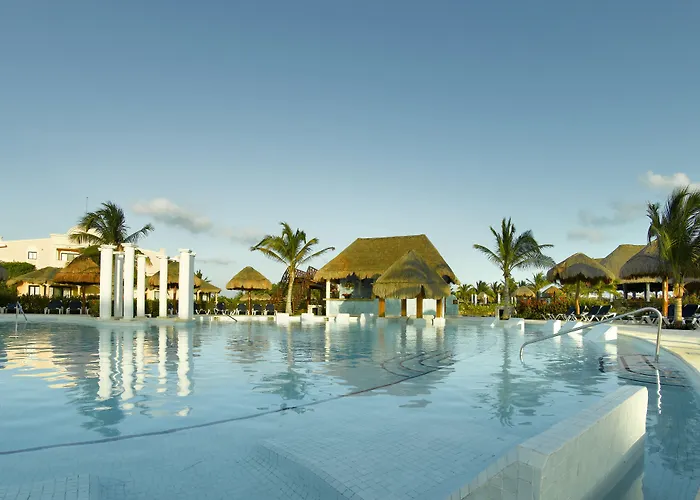 Grand Sirenis Rivera Maya & Hotel