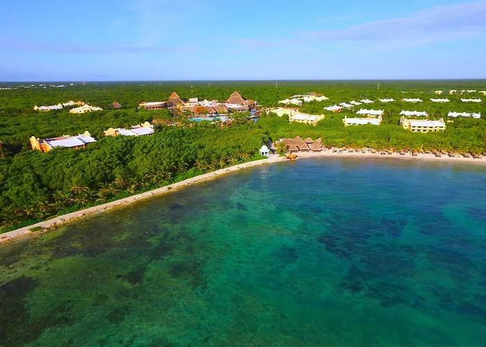 Grand Sirenis Rivera Maya & Hotel Xetna